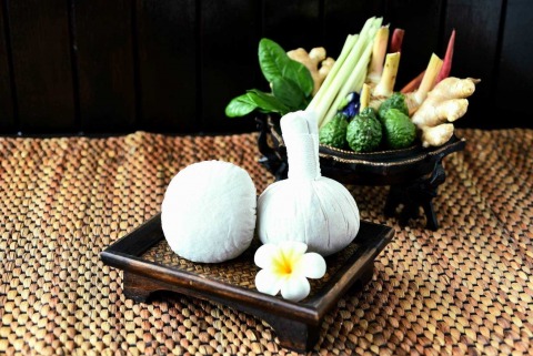 เครื่องนวดประคบ